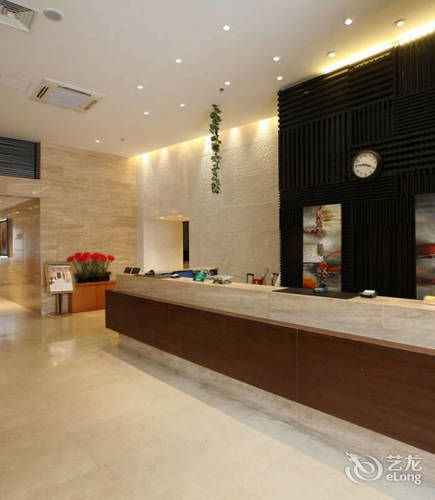 Ji Hotel Shanghai Jingan Temple Kangding Road Exteriér fotografie
