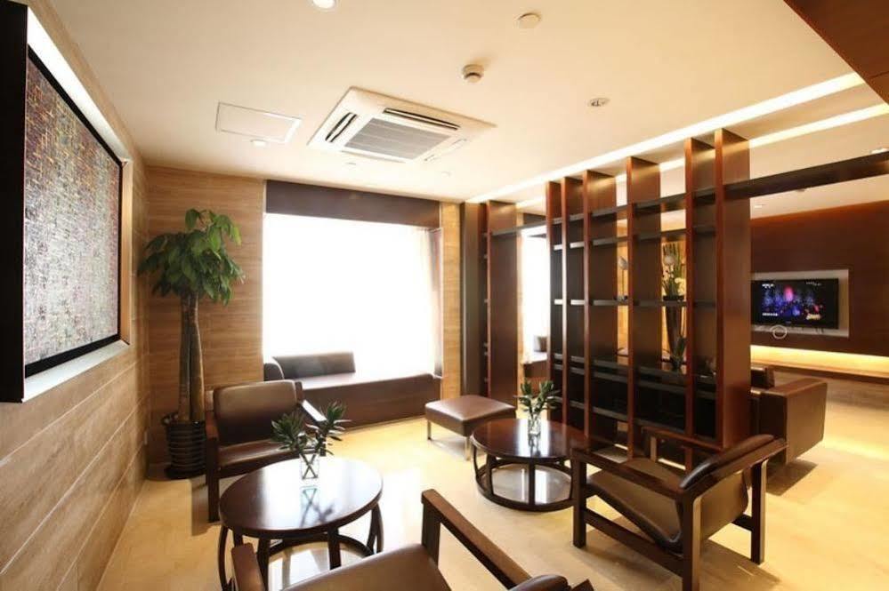 Ji Hotel Shanghai Jingan Temple Kangding Road Exteriér fotografie